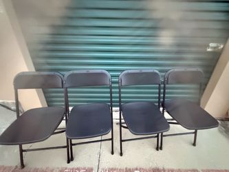 Creative indoor/outdoor distributor Black  Premium folding chairs set 4.
