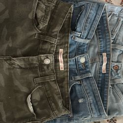 Women’s Size 26 Real Levi’s 