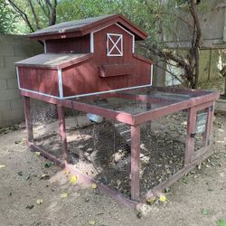 Barn Chicken Coop well made custom