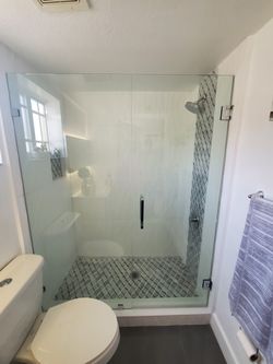 Shower glass doors