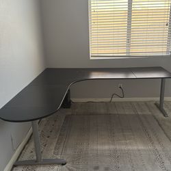 Large Office Style Desk