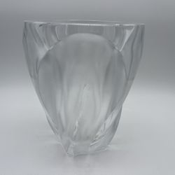 Large French Signed Lalique Clear And Frosted Glass Ingrid Vase w/Case
