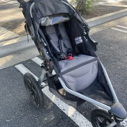 Excellent Condition Bob Revolution Stroller 