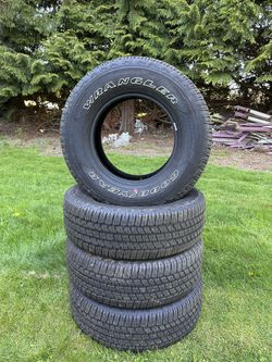 Wrangler Set Of 4 Tires