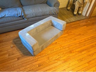 Kids comfy couch/bed