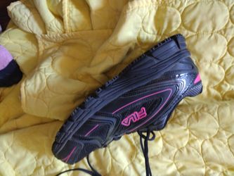 Size 8 And 1/2 In Women Steel Toe Shoes