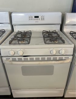 Hotpoint 30” Gas Range – White – $380