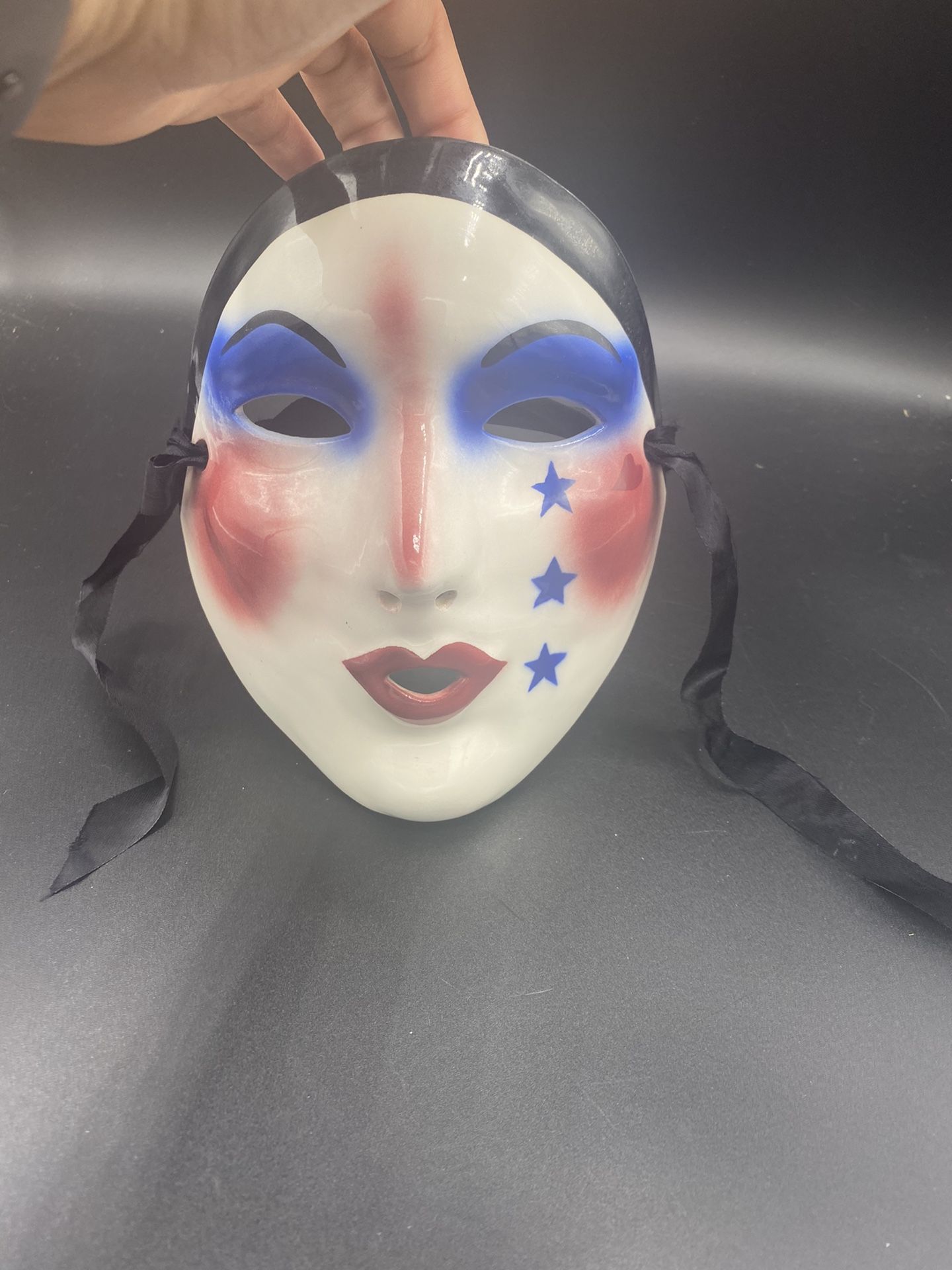 FANCY FACES Rings & Clowns MARDI GRAS CERAMIC WALL ART  MASKS Signed By Artist