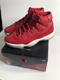 Nike air Jordan 11 gym red size 9.5 used