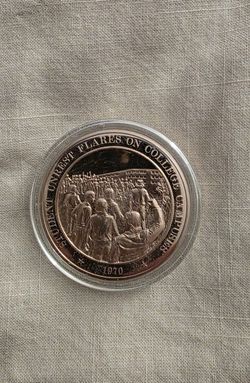  FRANKLIN  MINT  BRONZE    MEDAL,  COLLEGE STUDENT UNREST   1970