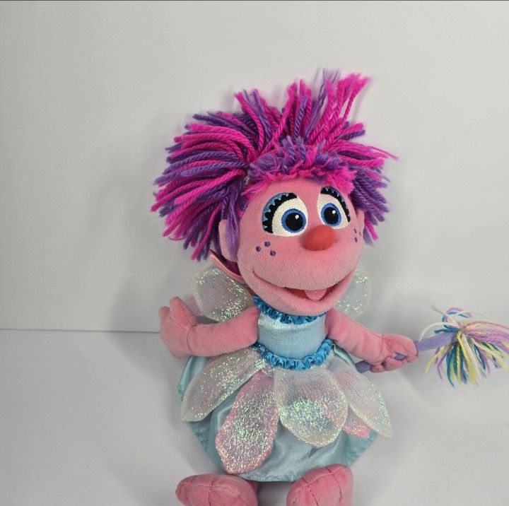 2006 Sesame Street GUND Abby Cadabby Pink Girl Plush 12" Stuffed Animal Fairy