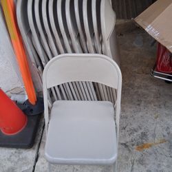 Metal Folding Chairs 