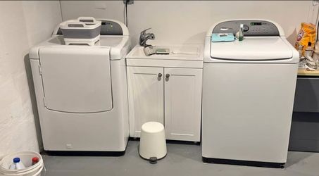 Whirlpool Cobrio Washer Dryer Set