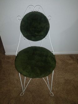 Green vintage vanity chair