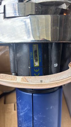 Windlass Lewmar 700