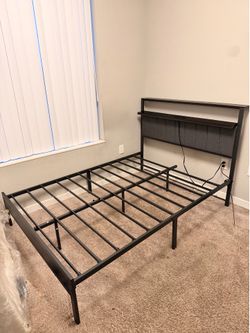 Full sized metal bed frame with USB