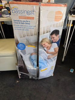 HALO Bassinest Swivel Sleeper