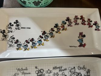 Beautiful Disney Platters 