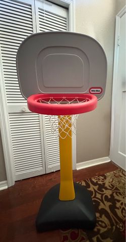Little Tikes Toddler Basketball Hoop