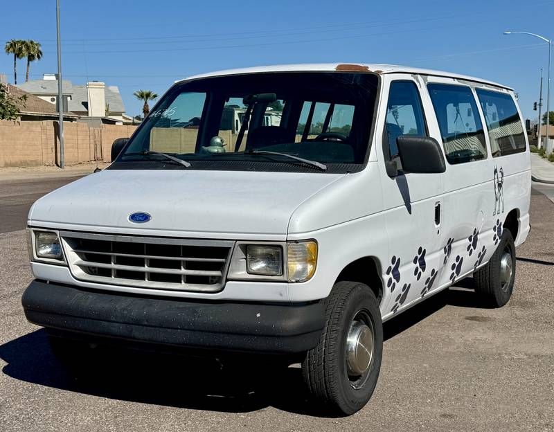 Auction this Saturday - 1993 Ford E-350 Custom 3 Door Passenger Van