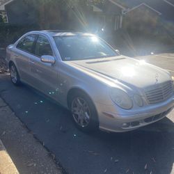 2005 Mercedes-Benz E-Class