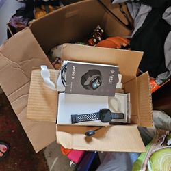 2 Fit Bits Everything Included 