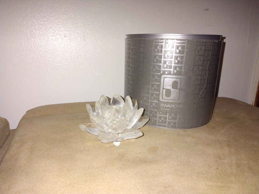 Vintage Swarovski Crystal Waterlily Lotus Flower Candle Holder EUC with Box