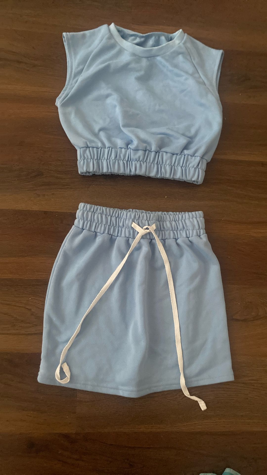 WOMEN’S SPORTY FIT