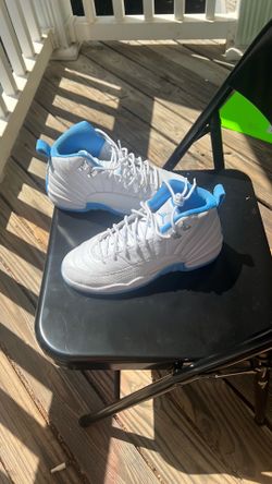 Air jordan 12 Retro  (gs) size 7