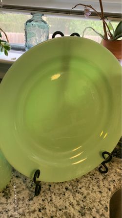 Green glass plate with stand like jadeite