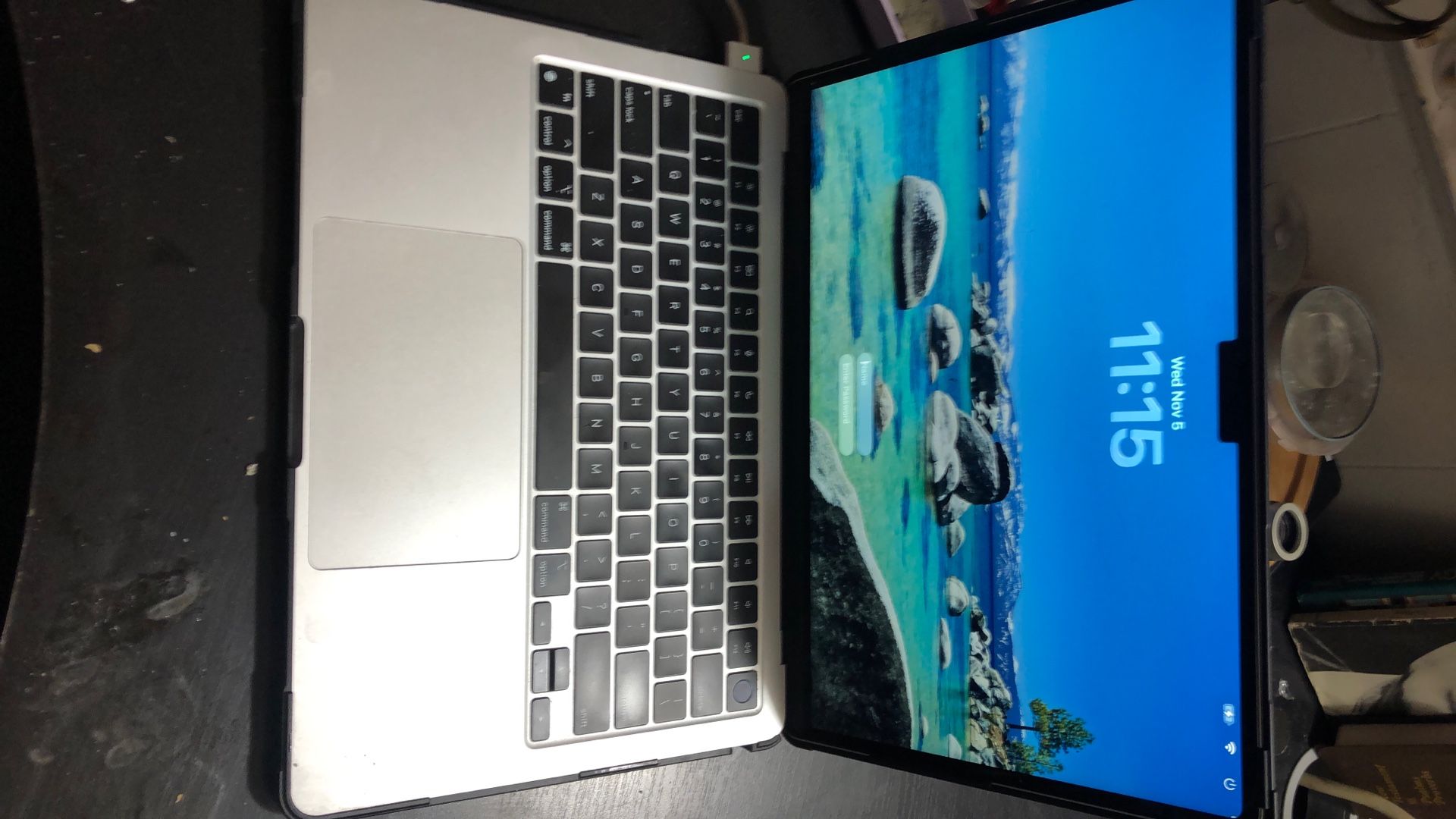 2024 MacBook Air M3 CHIP….comes With a Paid In Full  Apple Care Warranty  good For another 2 Years  Color Is Gray. Super Good Laptop Like New 