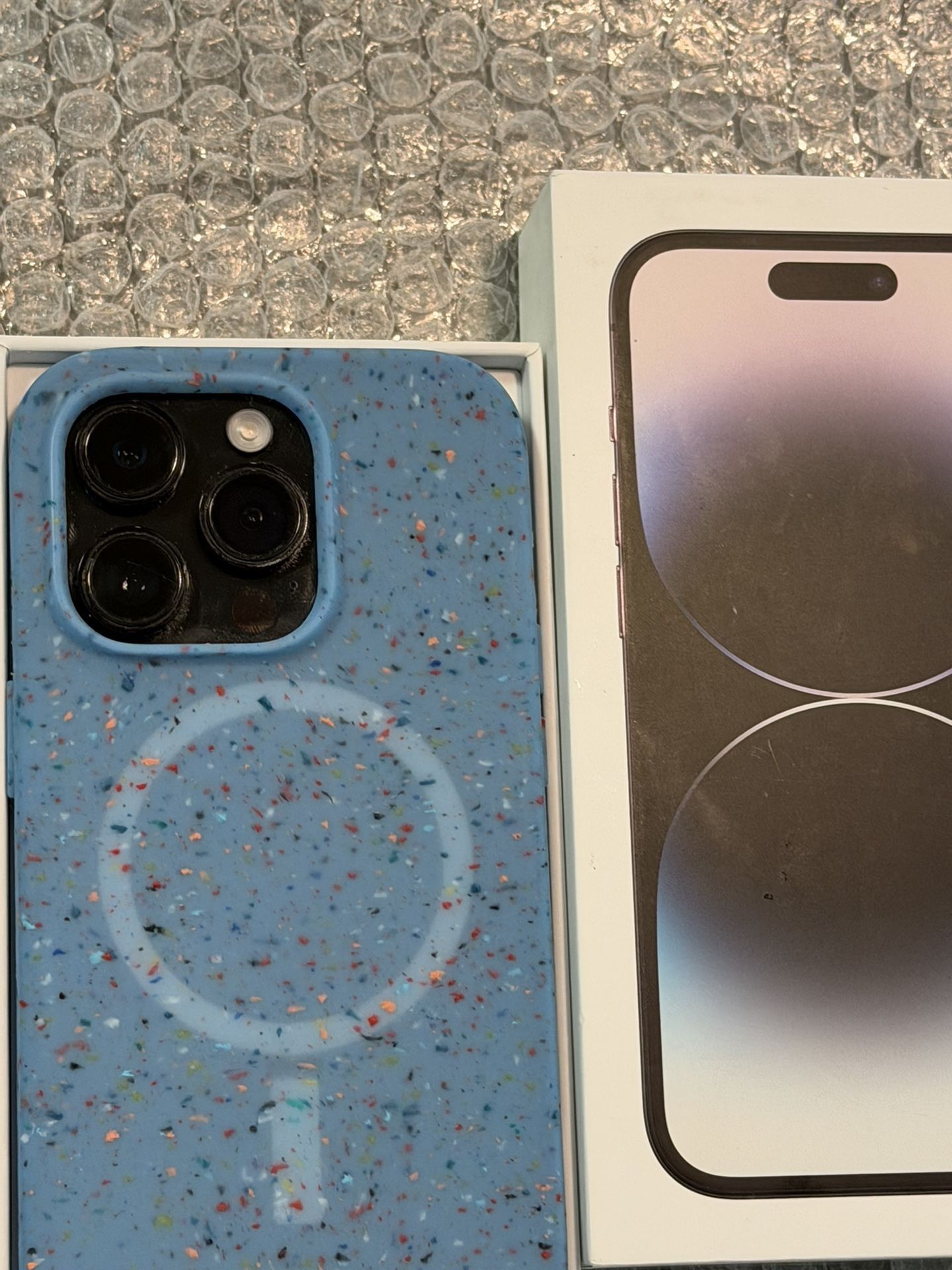 iPhone 14 pro Unlocked Like New