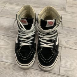 Size 7.5 - Vans Vintage Distressed Black Old Skool Skating Shoes