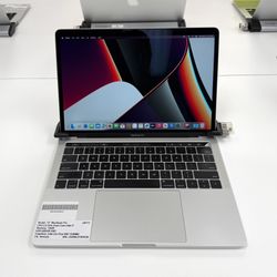 13" MacBook Pro Touchbar*3.5Ghz Intel Core i7*500GB SSD*16GB RAM