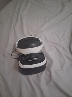 Play.\nStation VR headset