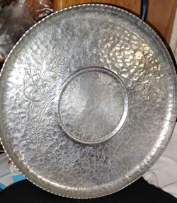 Vintage Hand Hammered Aluminum Floral Tulip Tray Dish