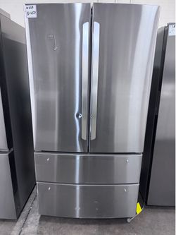 LG 29 Cu Ft Side-by-Side Fridge LMWS29626S - New Open Box $1200