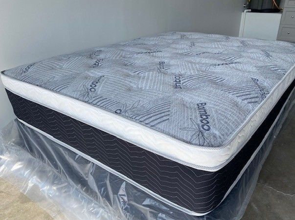 Queen Euro Bamboo Orthopedic Pillow Top!!