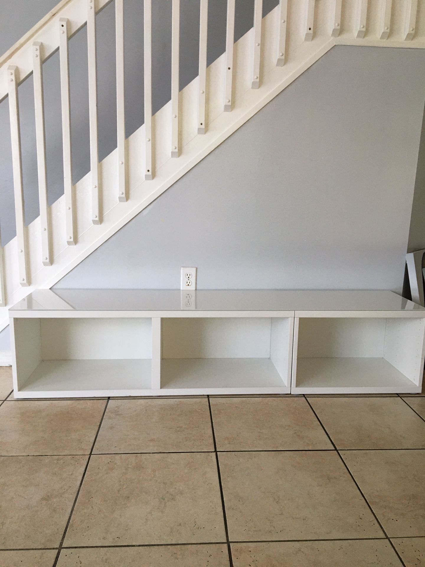 IKEA Removable White Glass Top Cube TV Console 