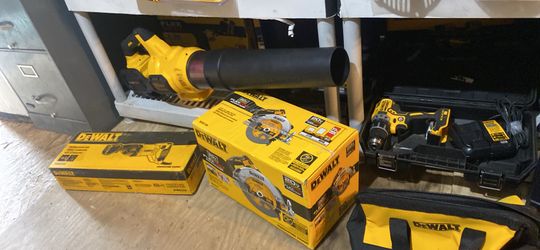 New tools, in good condition.  Prices vary, ranging from $50 -$ 99 to   $580 . There is a one month warranty , the money is not returned, only credit 