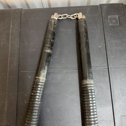 Nunchaku/Nunchucks