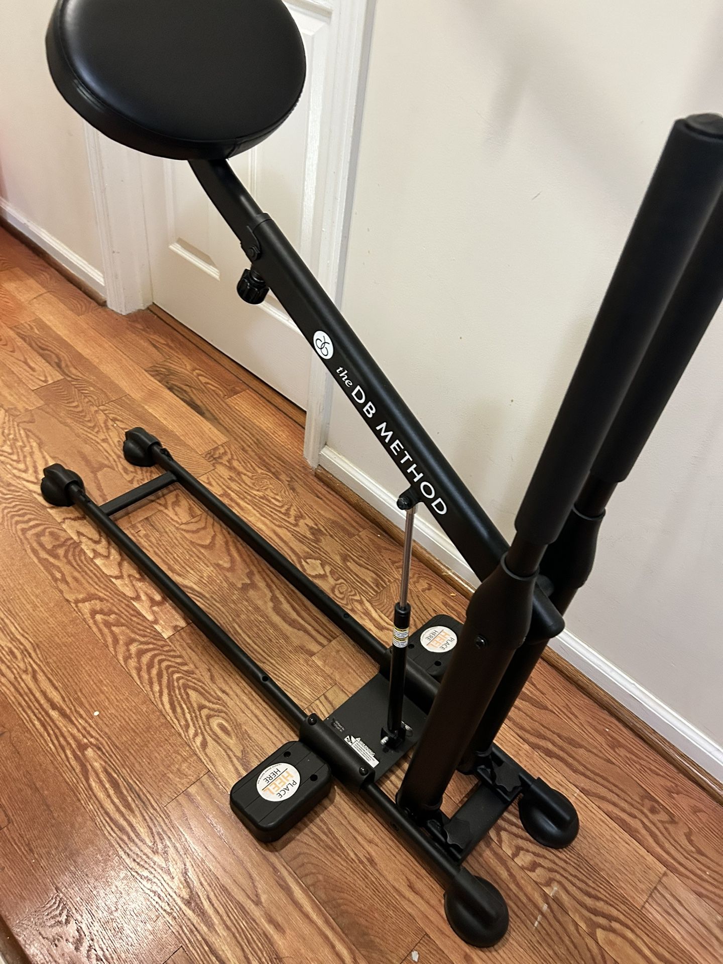 DB Method Squat/Exercise Machine *Excellent Condition!