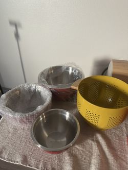 3 Sized Red Bowls