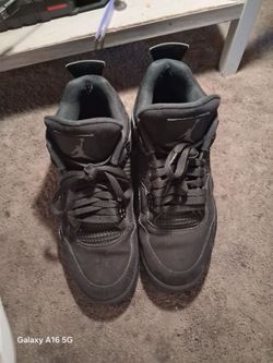 Blk car size 10.5 80