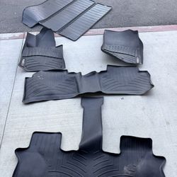 2021 Kia Sorento Weather tech Mats And Cargo