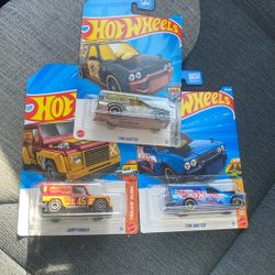 Treasure Hunt And chasers Hot Wheel