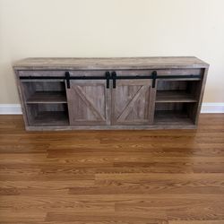 TV Stand 