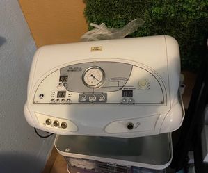 Facial Machine