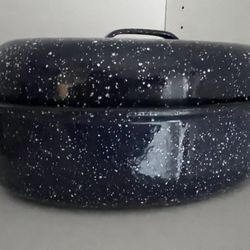 Roaster With Lid (smaller Size)