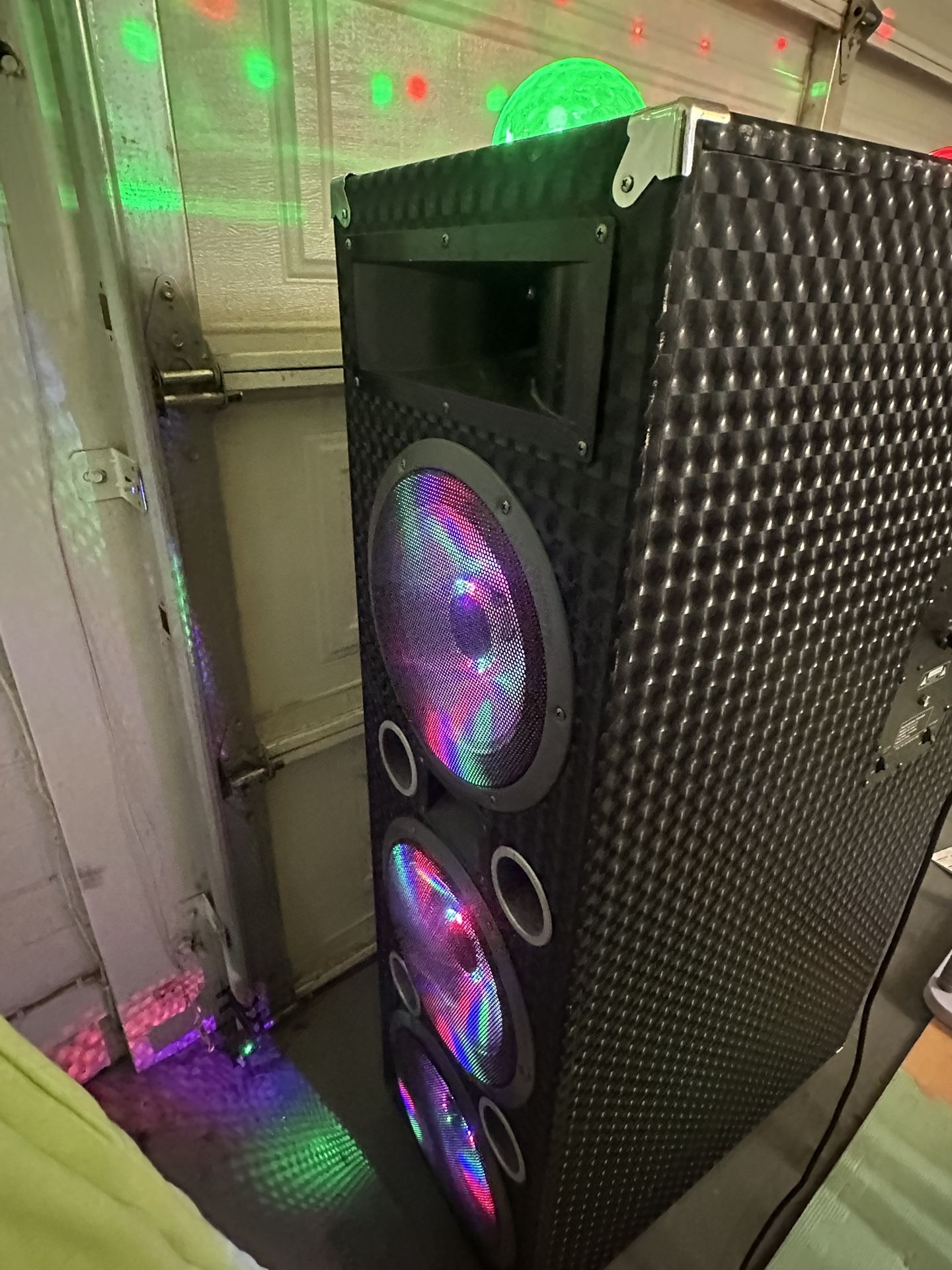 iPhoenix SH-61B DJ FM/Bluetooth Party Speaker